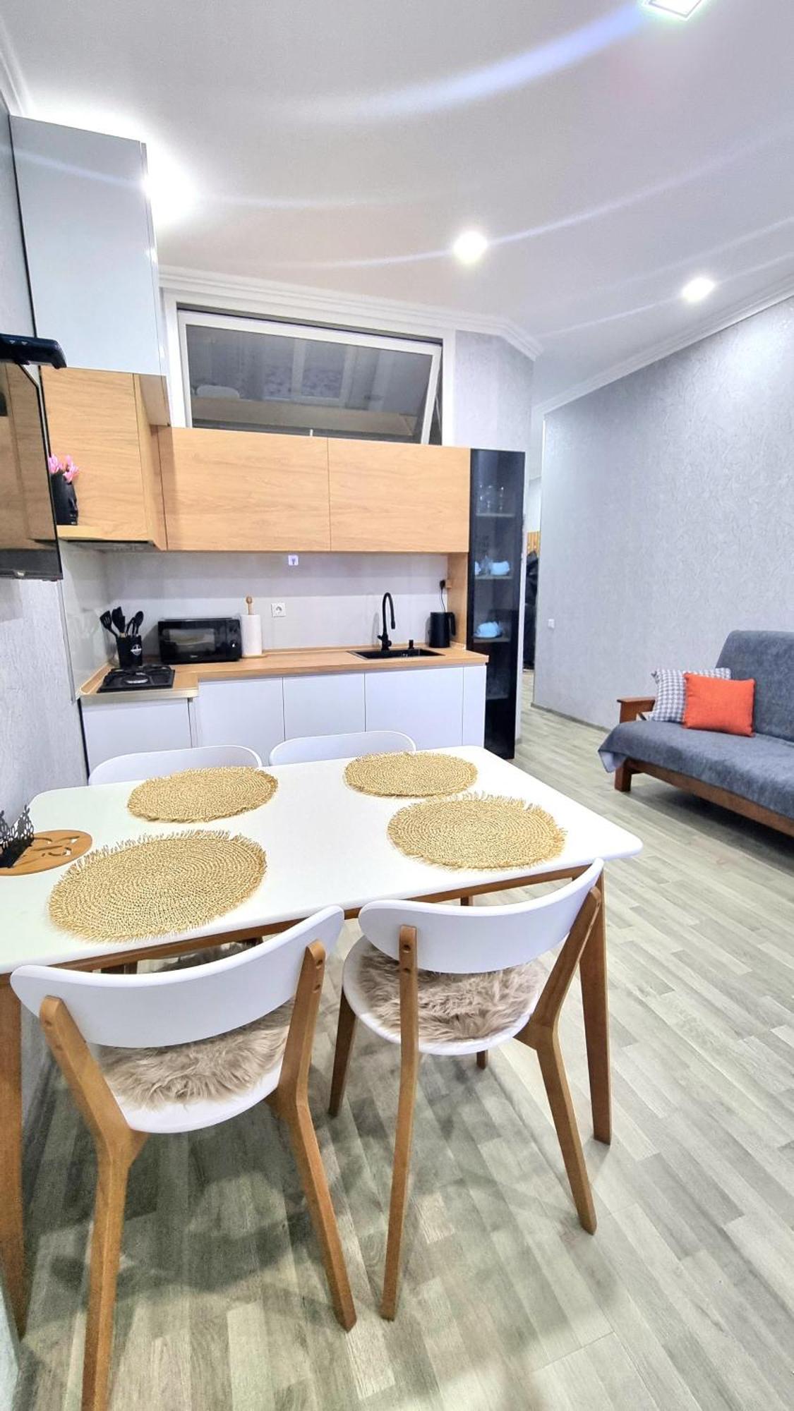 Kate'S New Cozy Apartment Kutaisi Exterior photo